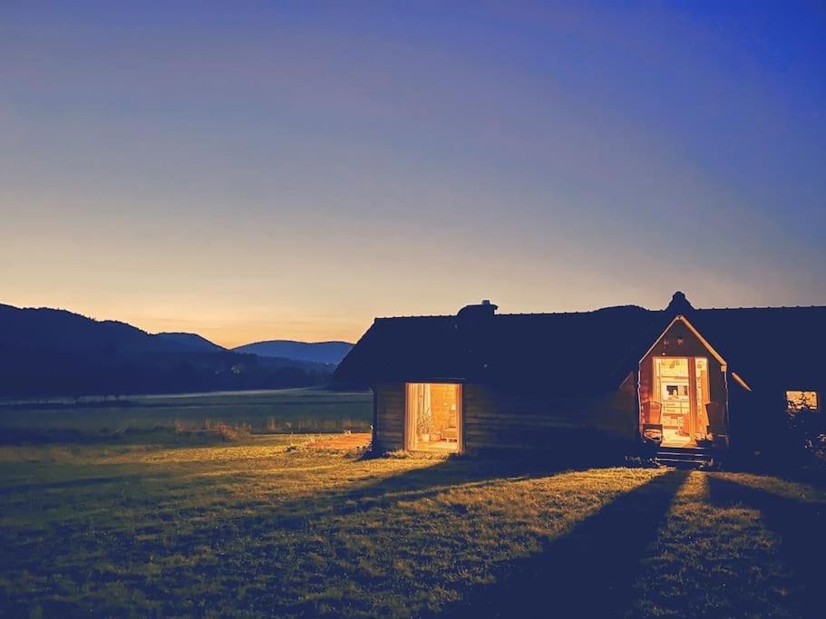 Polanka Beskid Niski Cute Cabin With Spectacular Views Hanczowa エクステリア 写真